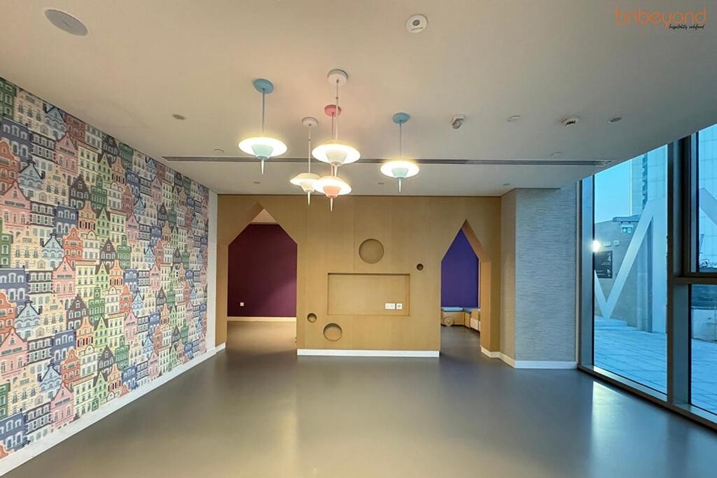 Bnbeyond's Artistic Luxe Retreat With Burj Views * Dubai