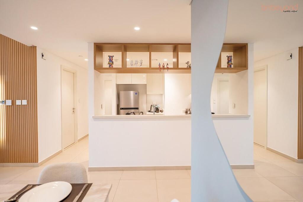 Bnbeyond's Artistic Luxe Retreat With Burj Views * Dubai