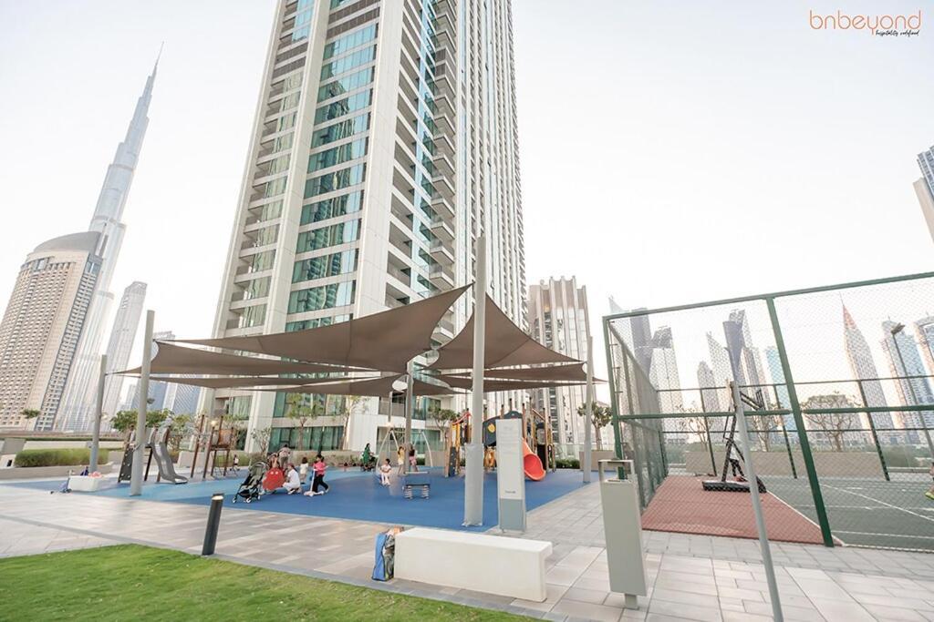 Bnbeyond's Artistic Luxe Retreat With Burj Views Apartment