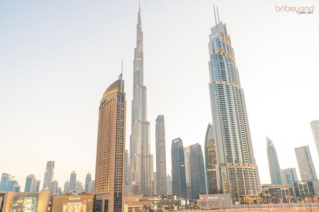 Bnbeyond's Artistic Luxe Retreat With Burj Views Dubai